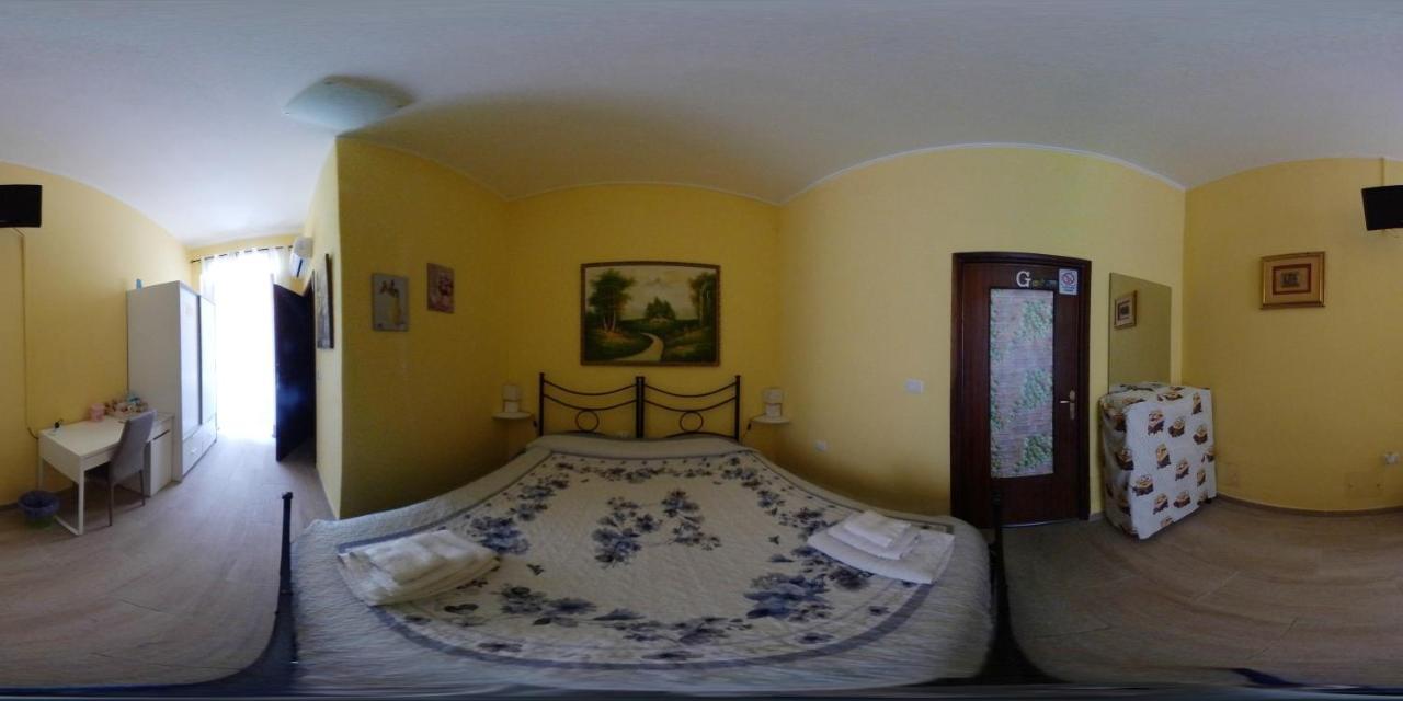 B&B Del Corso Iglesias Exteriör bild